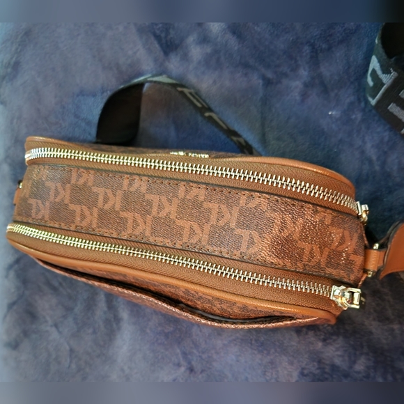 Karl Lagerfeld Monogram purse with long crossbody strap with Name on it. - Picture 4 of 16